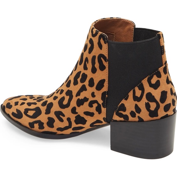 Chinese Laundry Finn bootie tan/black - Picture 9 of 10